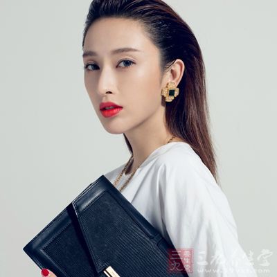 妇女指几岁以上的女性_女性指什么_妇女是指多少岁以上的女性