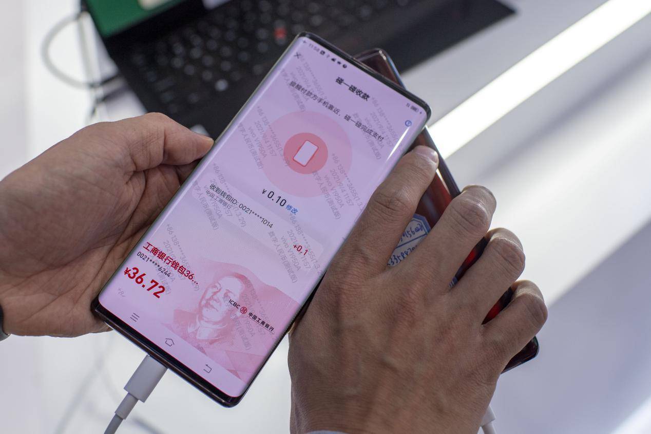 imtoken钱包怎么联系客服-imToken钱包客服大揭秘：官网畅聊VS社区求