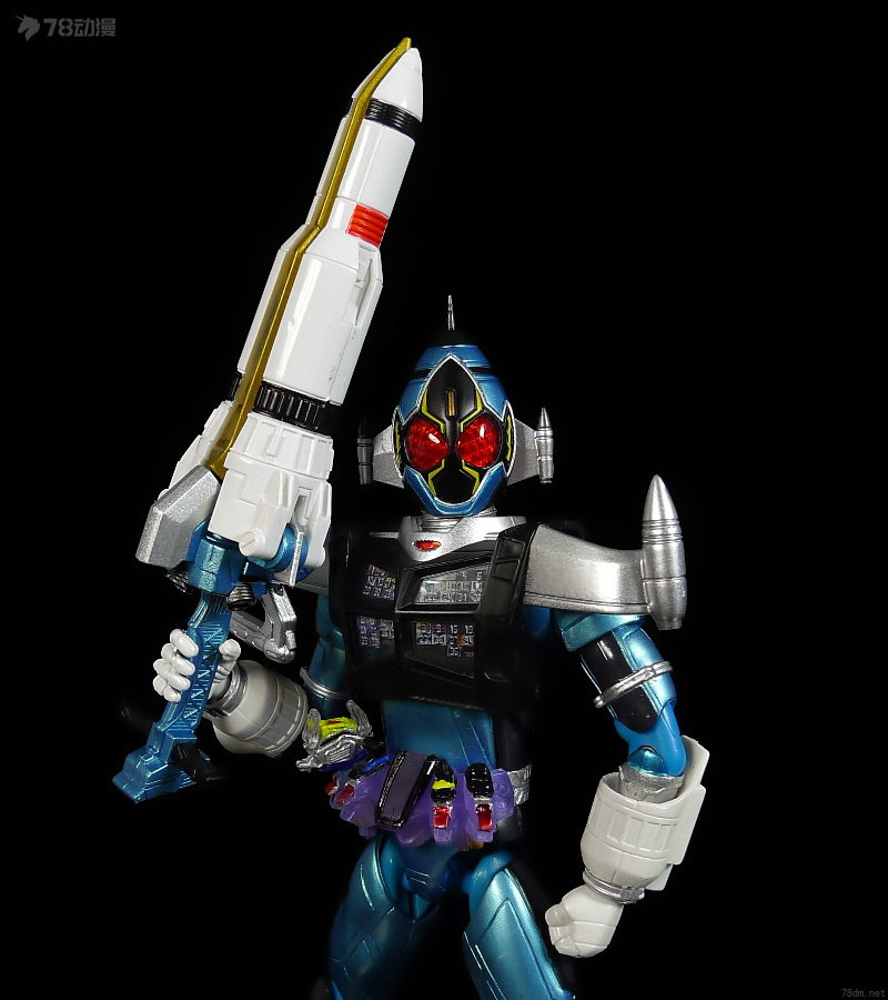 假面超人faiz_假面超人fourze_超人假面骑士