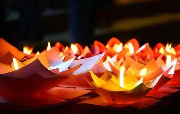 鬼节中元节是七月几号的晚上_中元节是鬼节不_鬼节中元节是什么时候