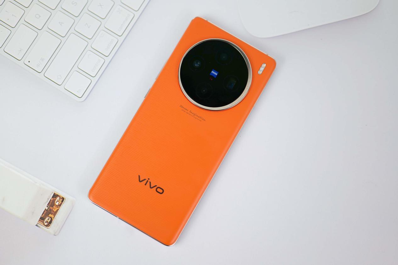 vivo手机s15e多少钱_oppoa2多少钱手机_vivo手机主题下载